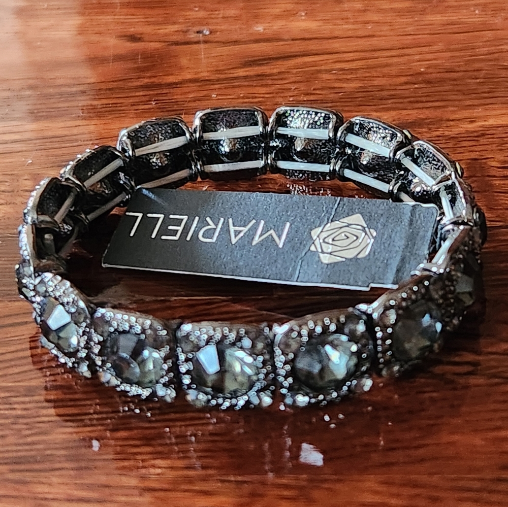 Mariell Rhinestone Stretch Bracelet - Picture 3 of 7